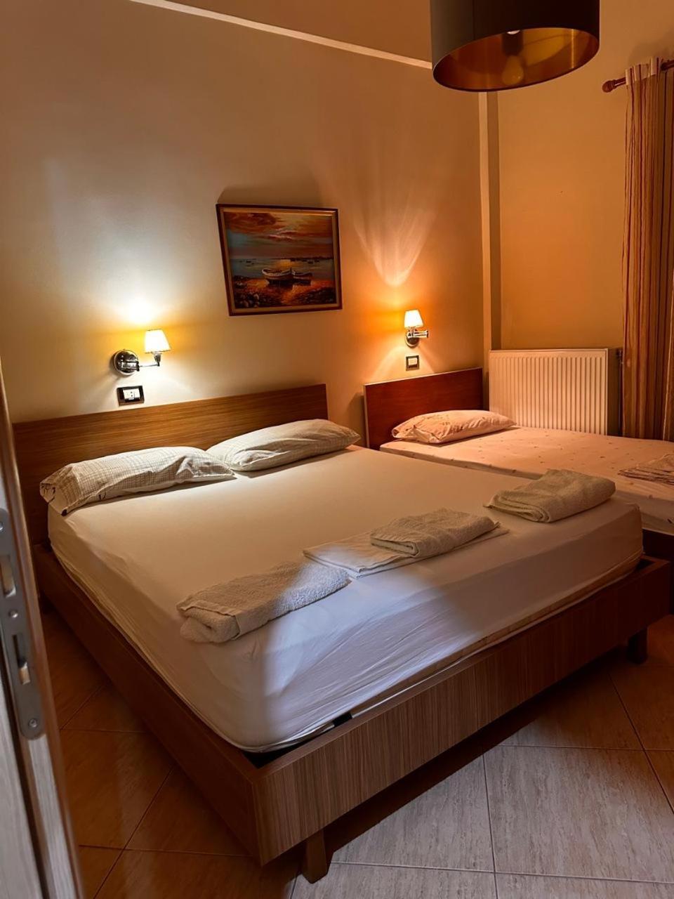 Vila Violeta 1 Vlorë Esterno foto